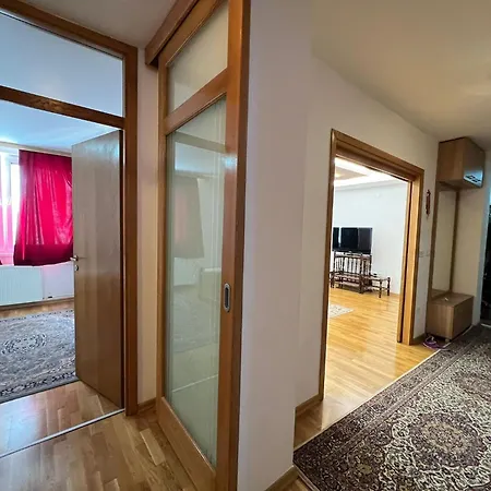 Apartment Apartman Moco